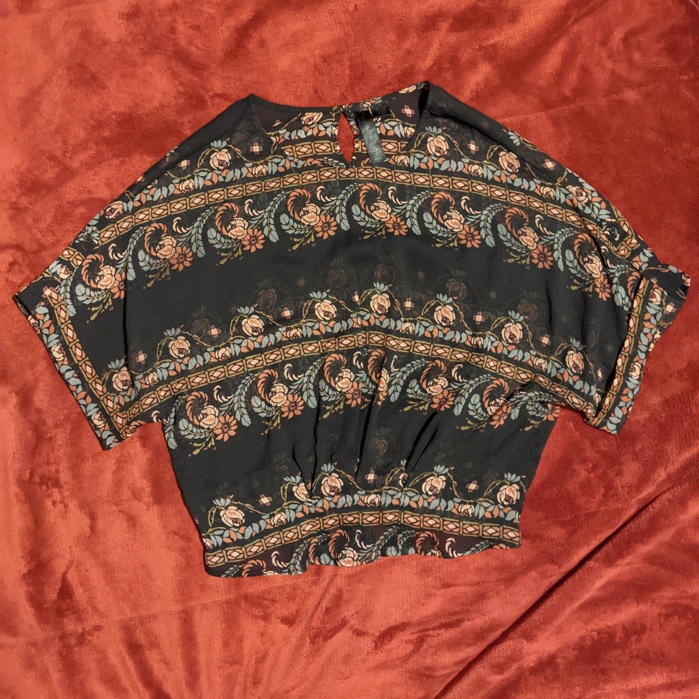 Petticoat Alley | Crop Blouse